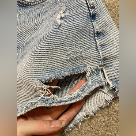 AGOLDE Jaden High Rise Denim Cutoff Shorts Medium Wash Size 29 - Picture 5 of 10